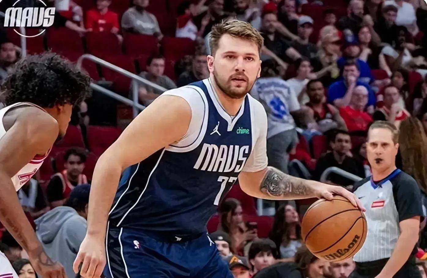 九游体育娱乐-东契奇迎来十五赛季出色发挥，SKT观众热烈欢呼！-九游体育娱乐